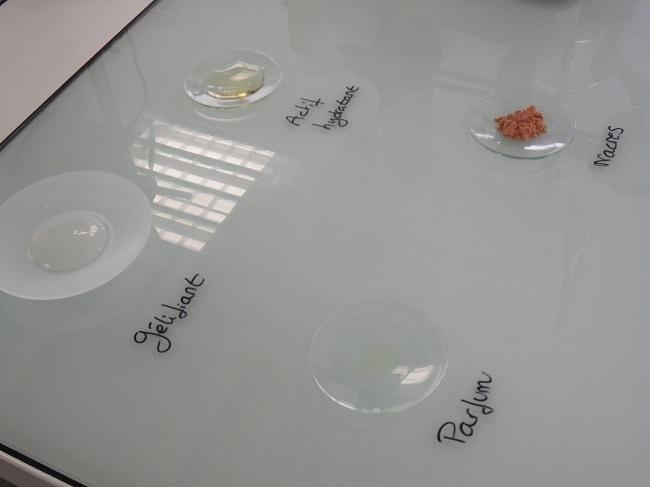 A la découverte d'un laboratoire dermato-cosmétologique SVR SAM_4965.JPG