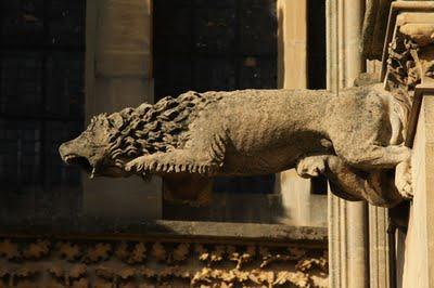 Gargouilles et autres délices sur la cathédrale de Metz Gargouilles et autres délices sur la cathédrale de Metz