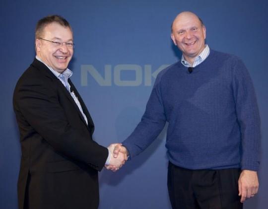 Stephen-Elop_Steve-Ballmer-Microsoft Stephen Elop Steve Ballmer Microsoft CEO110601144311 540x421 Microsoft sur le point de racheter Nokia ?