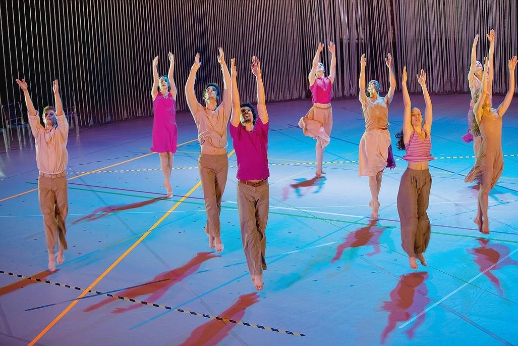 RAIN de Keersmaker à GARNIER RAIN de Keersmaker à GARNIER