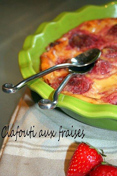 CLAFOUTI AUX FRAISES clafouti-fraise.jpg