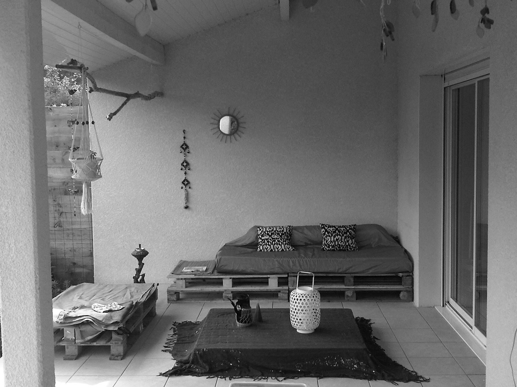 Opium spot