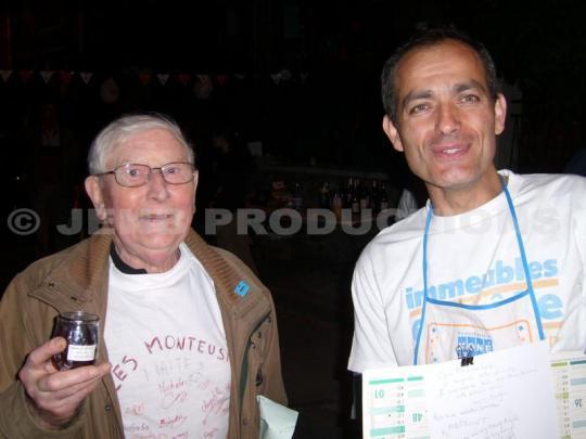 Fête des voisins, Noisy-le-Sec, 27 mai 2011, Ave. des Monteux|© A. Nicolau / JENB PRODUCTIONS « Fête des Voisins » : Une fête du coeur. Au coeur de la fête