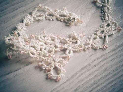 tour de cou Light Flower