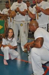 249577_192503754130894_100001138124703_460532_319066_n Connaissez-vous la capoeira ?