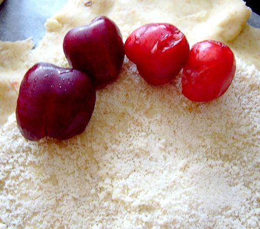 Galettes aux cerises montage de la galette 3