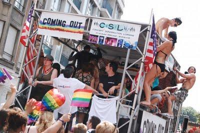Gay Pride 2011 à Lille avec Enzo, sportif Capra