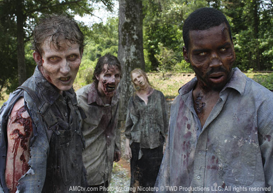 full image Premières photos de la seconde saison de <u></div>The Walking Dead</u>