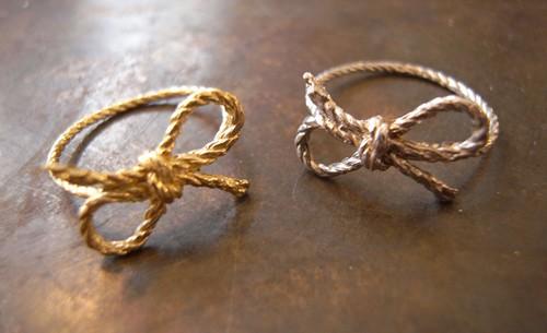 Un lien précieux ... bague-or-argent.jpg