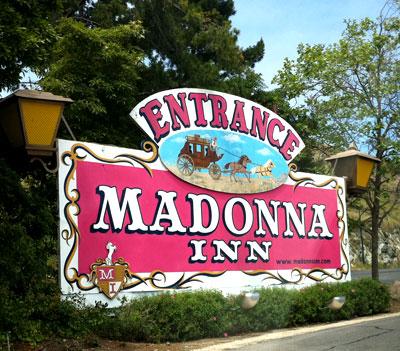 Californie, 8: Madonna Inn et Santa Barbara.