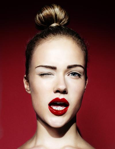 Good as... Florrie chante Experimenting with Rugs http://perlbal.hi-pi.com/blog-images/652148/gd/1280222981/Florrie.jpg