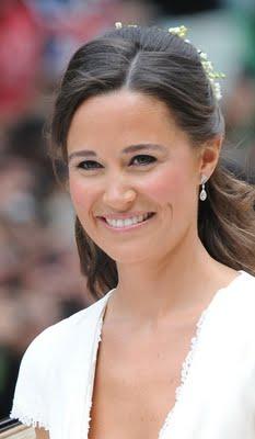 Pippa Middleton s'habille en Maje! Pippa Middleton s'habille en Maje!