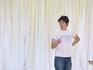 Spectacle de fin d'année : théâtre Spectacle-fin-d-annee-Juin-2011-Kaluga-041.JPG