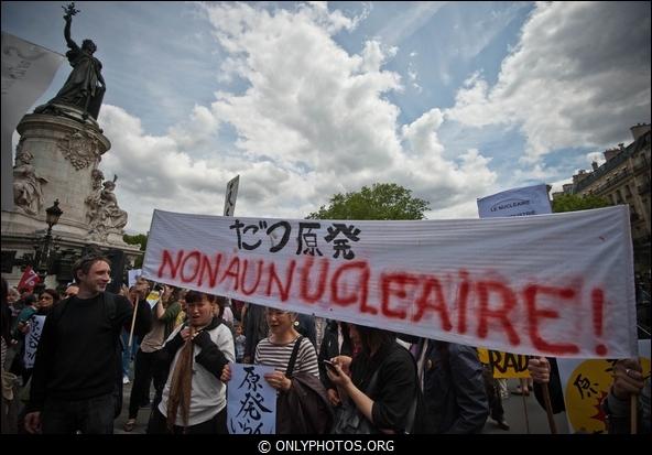 Manifestation Sortir du nucléaire. Paris, 11 juin 2011. manif-sortir-du-nucléaire-paris-004
