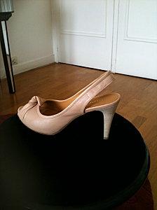 Mes chaussures de pin-up qui vont avec tout! IMG_1279.jpg