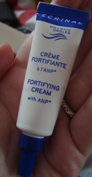 ECRINAL4 Mon duo de choc pour des ongles plus forts