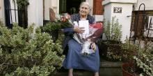L'écrivaine britannique, Doris Lessing, à l'annonce de l'obtention du prix Nobel de littérature, le 11 octobre 2007. | AFP/SHAUN CURRY L'écrivaine britannique, Doris Lessing, à l'annonce de l'obtention du prix Nobel de littérature, le 11 octobre 2007.