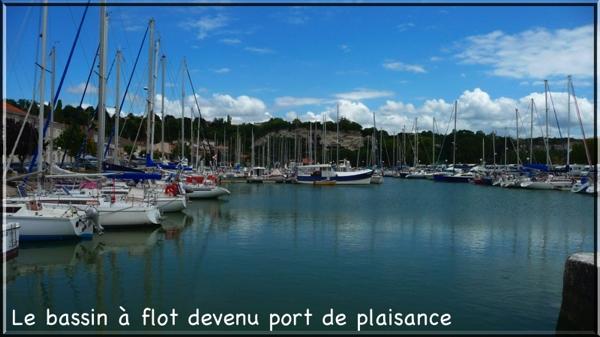 mortagne port Un port à un kilomètre du rivage