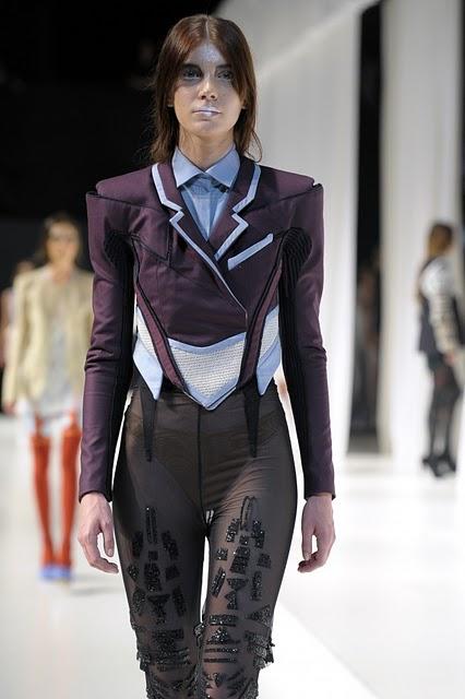 ... est attribué à ... ... est attribué à ...