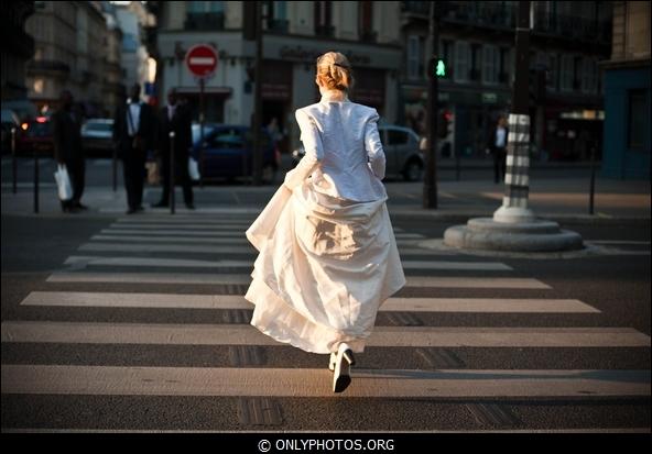 Dîner en blanc 2011. Esplanade Notre-Dame. Paris diner-en-blanc-paris-012