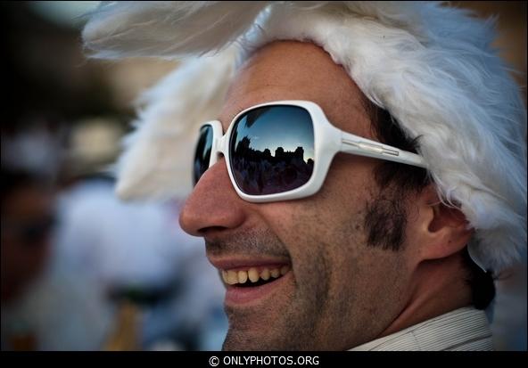 Dîner en blanc 2011. Esplanade Notre-Dame. Paris diner-en-blanc-paris-016