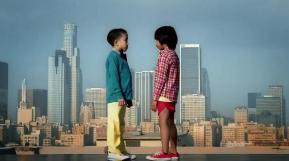 Capture plein écran 20062011 112328.bmp Des kids pour une pub American Apparel
