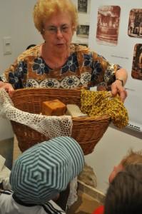 259915_195441977170405_100001138124703_479647_1950751_n Objets inanimés (fin) – 9