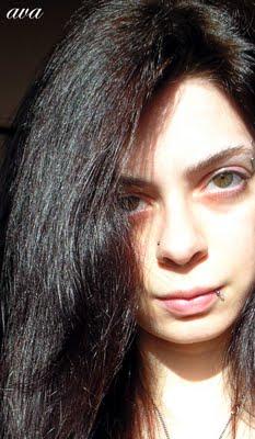 Tout savoir sur l’indigo : comment colorer ses cheveux avec cette plante ? Tout savoir sur l’indigo : comment colorer ses cheveux avec cette plante ?