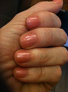 Un petit vernis bien joli. IMG 1343