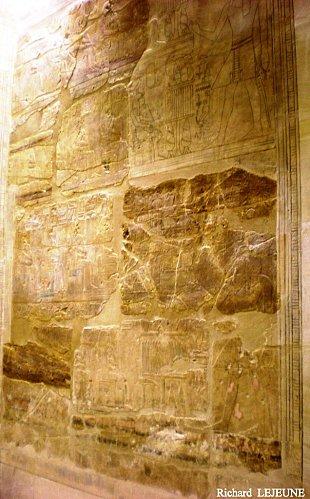 PARIS RETROUVÉ - 3. - EXPOSITION LOUVRE - SALLE 12 Bis :