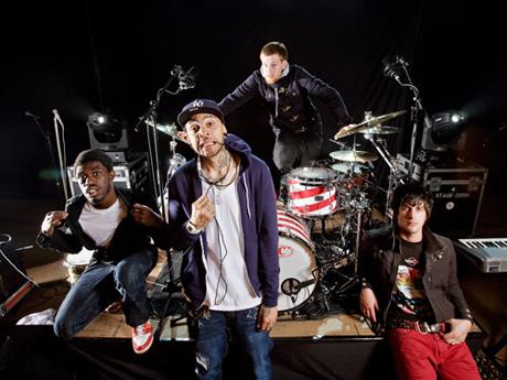Gym Class Heroes feat. Adam Levine / Stereo Hearts