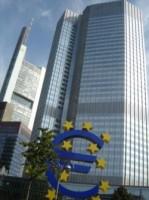 Les veilléités de hausse de l'EURUSD sont hypothéquées eurotower_350
