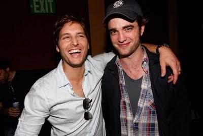 Peter Facinelli est très fier de Rob et Kristen Peter Facinelli et Robert Pattinson