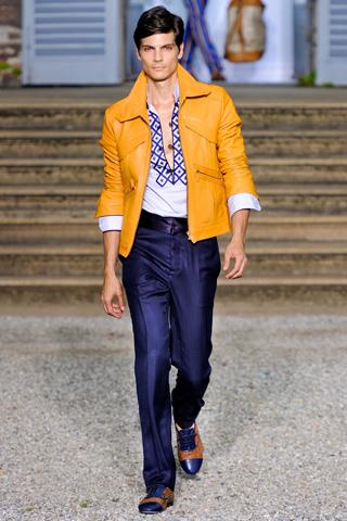 Moutarde Cavalli Moutarde Cavalli 10 tendances à retenir des défilés de Milan Eté 2012