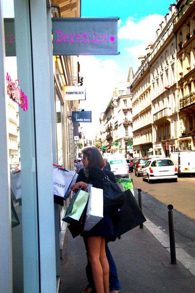 Balade-Mere-Fille-blog-hotel-exterieur-boutique-berenice-paris-Jeu-De-Paume Virée entre filles à Paris : profitez des soldes !