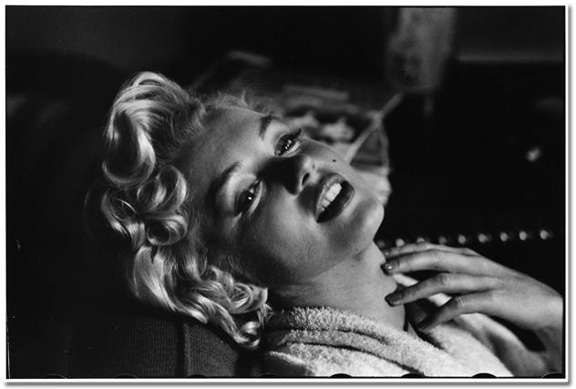 Exposition Elliott Erwitt ell3.jpg