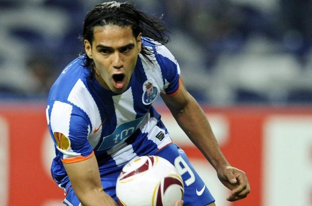 Falcao FC Porto Falcao agite le mercato