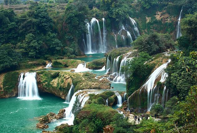 Les plus belles chutes d’eau et cascades du monde …
