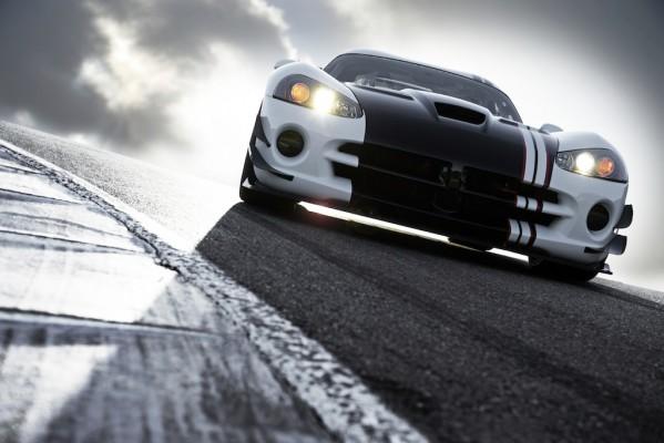 2010 Dodge Viper SRT10 ACR-X. News – La gamme SRT en détail