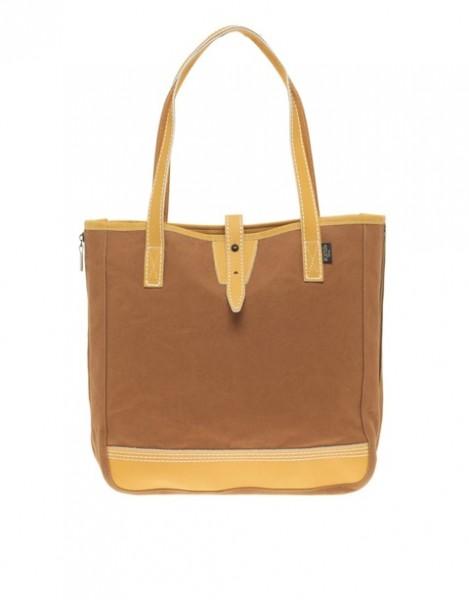 Porter Yoshida & Co Porter Yoshida Co 469x600 Où trouver un vrai sac pour lété ?