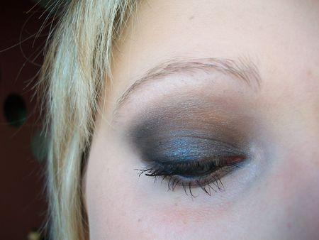 make_up_064