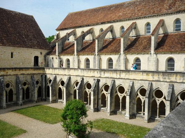 Abbaye de Noirlac - Photo Mlle Cécile Visite de l’Abbaye de Noirlac