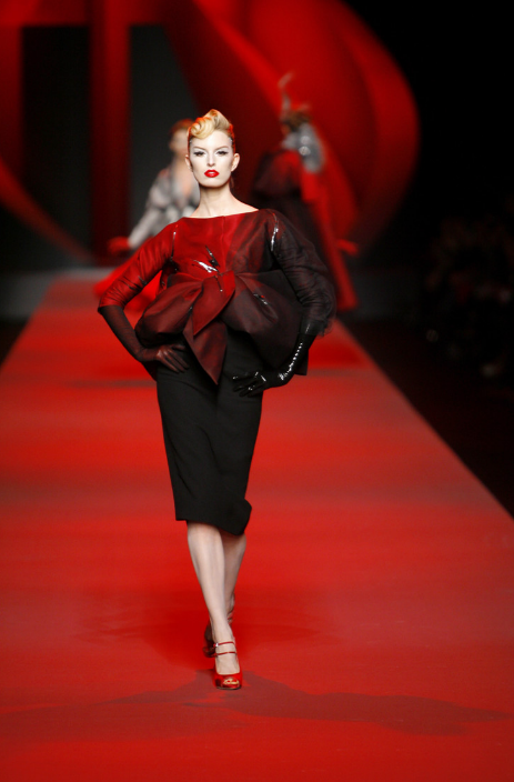 Allerte rouge chez Dior! dfe.png