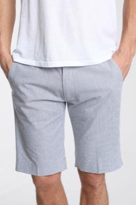 urban outfitters france homme-5 Urban Outfitters met un pied en France