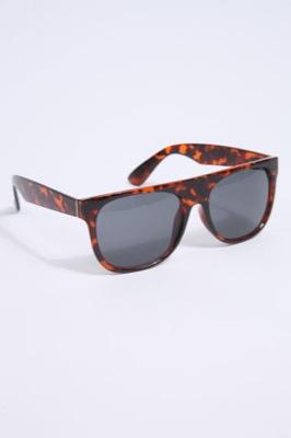 urban outfitters france homme-10 Urban Outfitters met un pied en France