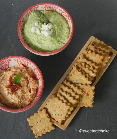 ama3.1 Amaranth & chia seeds crackers (gluten-free & eggless) with two dips – crackers aux graines de chia et amarante, avec deux dips