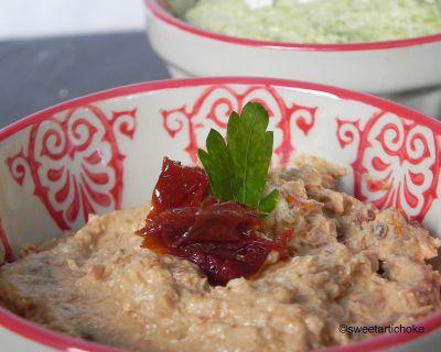 ama_tomato1.1 Amaranth & chia seeds crackers (gluten-free & eggless) with two dips – crackers aux graines de chia et amarante, avec deux dips