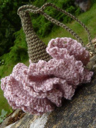 Oeillet en crochet 1