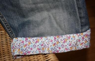 Revers intérieur, customisé par Lalou Un vieux jean recyclé & customisé