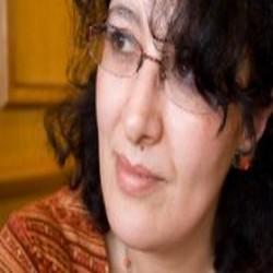 Malika Matoub. Présidente de la fondation Matoub Lounès «On ne sait toujours pas comment Lounès est mort» Malika Matoub. Présidente de la fondation Matoub Lounès «On ne sait toujours pas comment Lounès est mort»